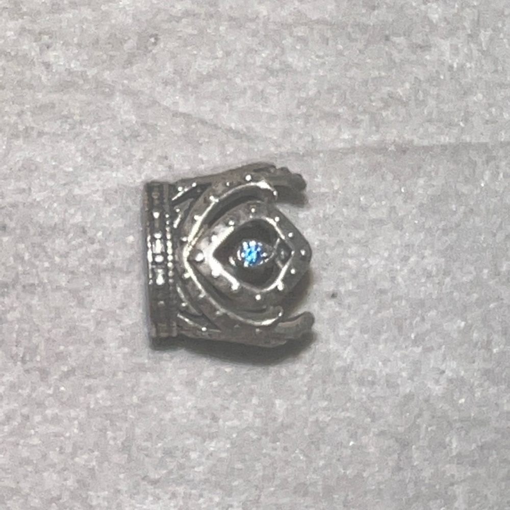 Pandora Frozen Crown Charm